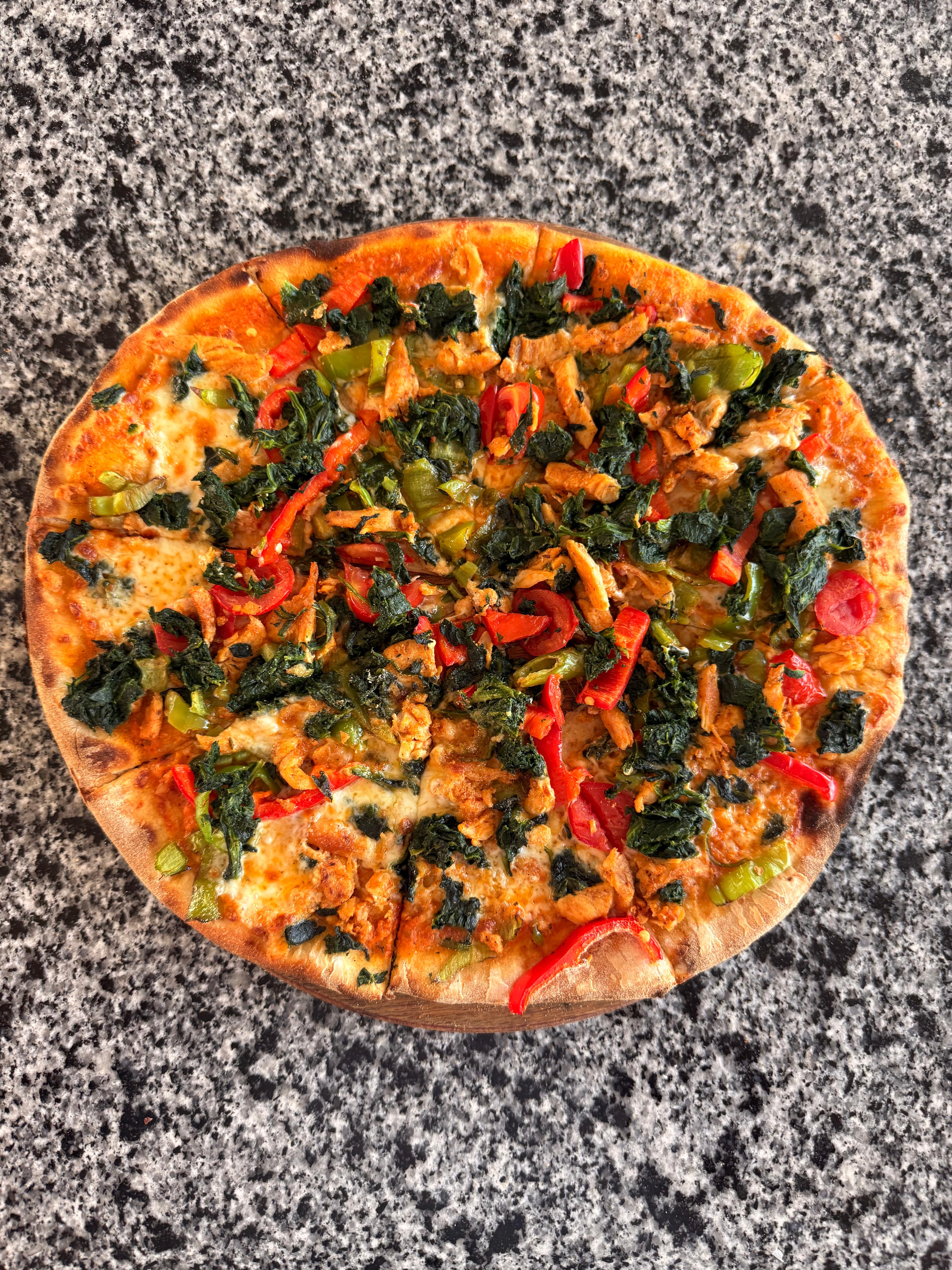 Ispanaklı Pizza